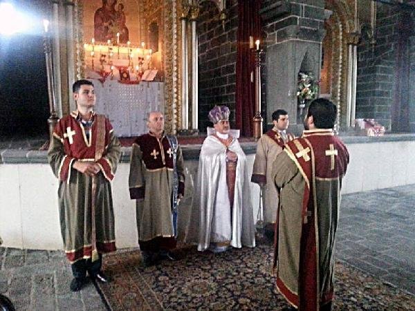Դիարբեքիրի Սուրբ Կիրակոս հայկական եկեղեցում Զատկի տոնն են նշել ու նորածնի մկրտել