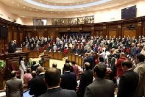 «168 ժամ». Հայաստանի քաղաքական կյանքի մասին բոլոր խոսակցությունները սկսվում ու ավարտվում են «մեռած» բնորոշմամբ