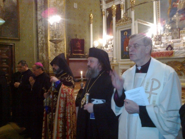 Բուխարեստի հայկական եկեղեցում կայացել է Հայոց ցեղասպանությանը նվիրված էկումենիկ աղոթք