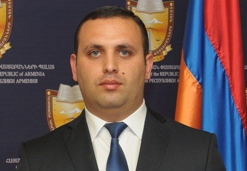 Ерем Саргсян представил очередное ходатайство в СК Армении
