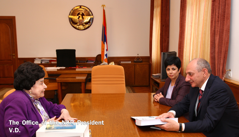 Renowned scientist specialized in Armenian and genocide studies V. Svazlian visits Artsakh