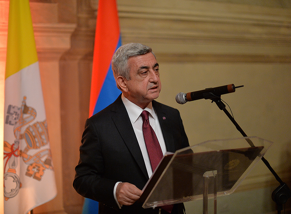 Serzh Sargsyan: Only leaders like Pope Francis are able to keep the world free of genocides