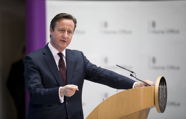 Дэвид Кэмерон предложил объявить нелегальную работу в великобритании преступлением
