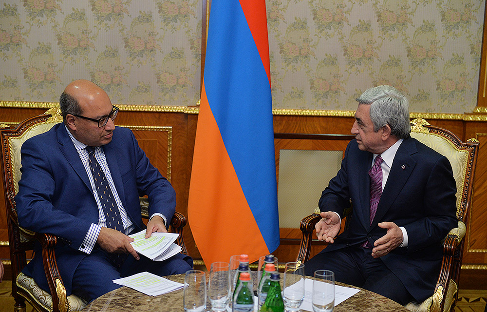 President Sargsyan meets delegation of EBRD