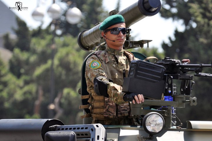 Ադրբեջանին զենք վաճառող երկրները խախտում են Պրահայի համաձայնագիրը