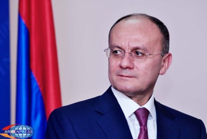 Սեյրան Օհանյանը մասկանցում է ԱՊՀ երկրների պաշտպանության նախարարների խորհրդի նիստին