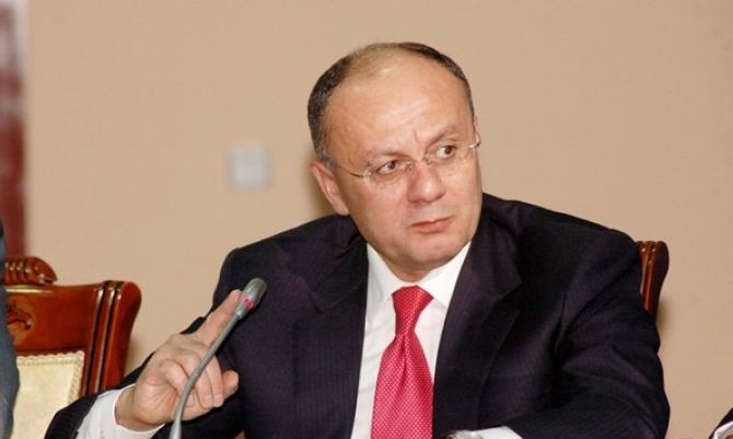 Սեյրան Օհանյանը կարեւորել է ռուսական զենքի մատակարարումը Հայաստանին