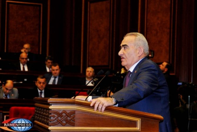 Գալուստ Սահակյանը չի հավատում ՀԱԿ-ի հաջողությանը ՍԴ դիմելու հարցում