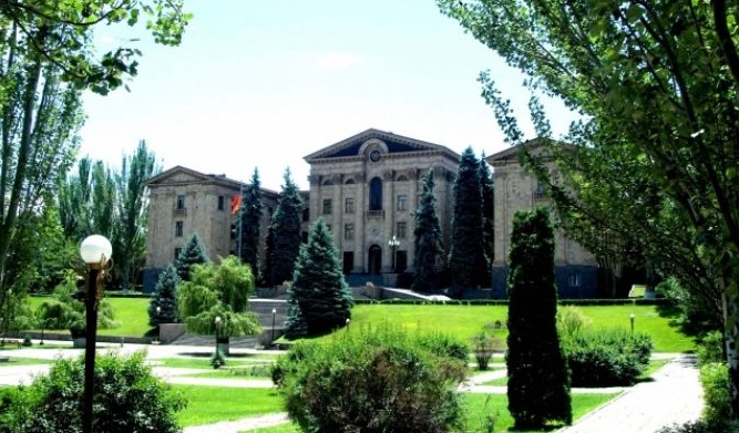 Չեխիայի Պատգամավորների պալատի նախագահի գլխավորած պատվիրակությունը կայցելի Երևան