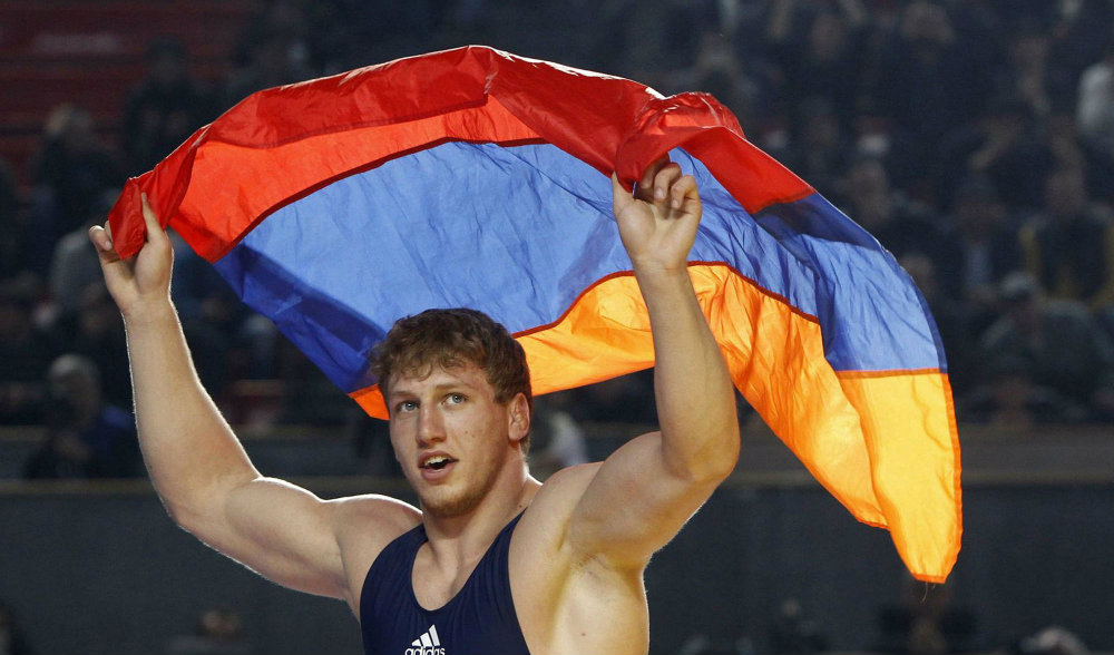Артур Алексанян завоевал золотую медаль в Болгарии