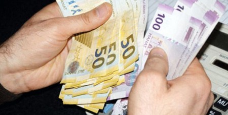 Azerbaijani population accumulated 2.4 billion manat tax debt
