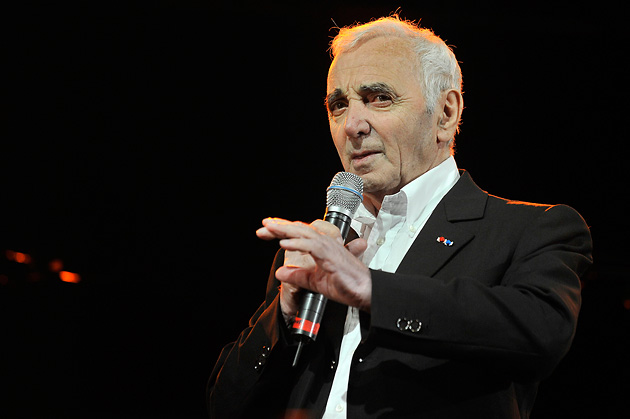Aznavour speaks of need to recognize Armenian Genocide