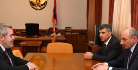 Bako Sahakyan receives ARF-D Bureau member