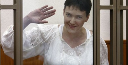 Poroshenko promises post for Nadezhda Savchenko in cabinet