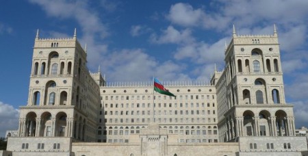 Azerbaijan decides to release state bonds to global market