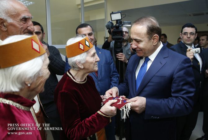 Վարչապետը մասնակցել է տարեցների խնամքի և վերականգնման Երևանի թիվ 1 տուն- ինտերնատի նոր մասնաշենքի բացմանը