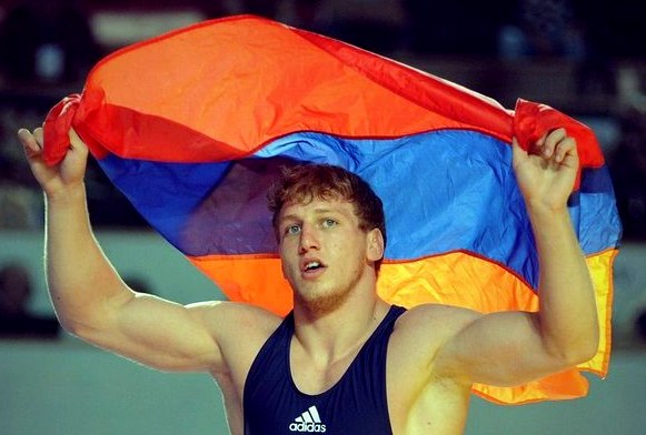 Артур Алексанян признан лучшим борцом в весе до 98 кг