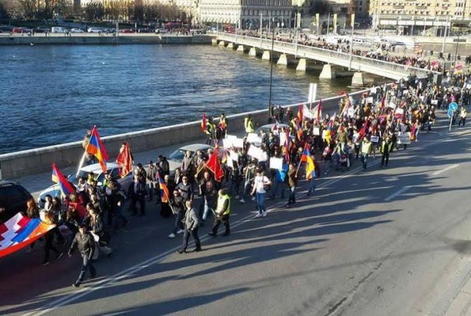 Շվեդահայ համայնքը բողոքի ցույց է անցկացրել ընդդեմ երկրում հայատյացության դրսևորումների և ԼՂՀ դեմ ադրբեջանական ագրեսիայի