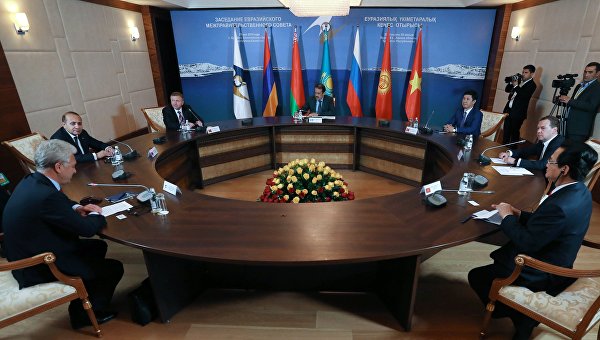 Главы государств ЕАЭС обсудили вопросы сотрудничества с ЕС и Китаем