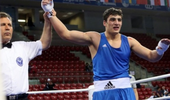 Армянский боксер завоевал золотую медаль на международном турнире в РФ