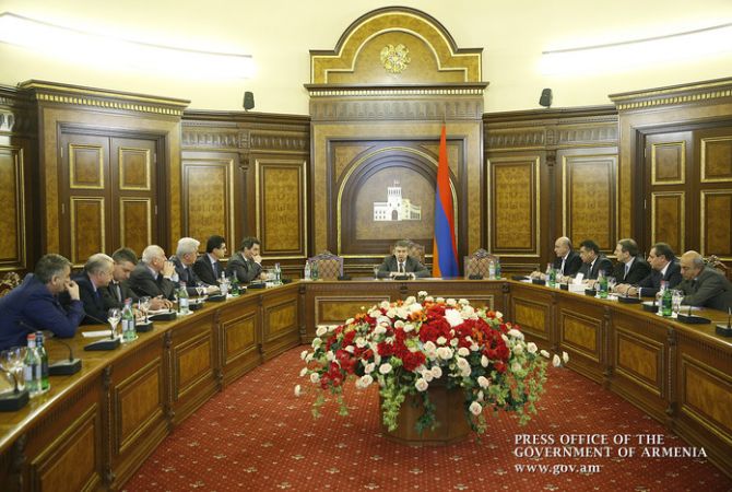 Վարչապետը հանդիպել է Հայաստանի 10 խոշոր հարկ վճարող կազմակերպությունների ղեկավարներին