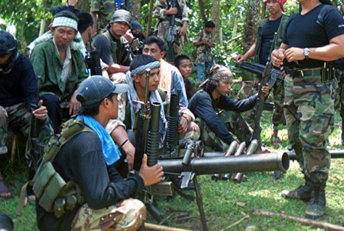 Ֆիլիպինյան ահաբեկչական խմբավորումն ազատել է երկու գերիների