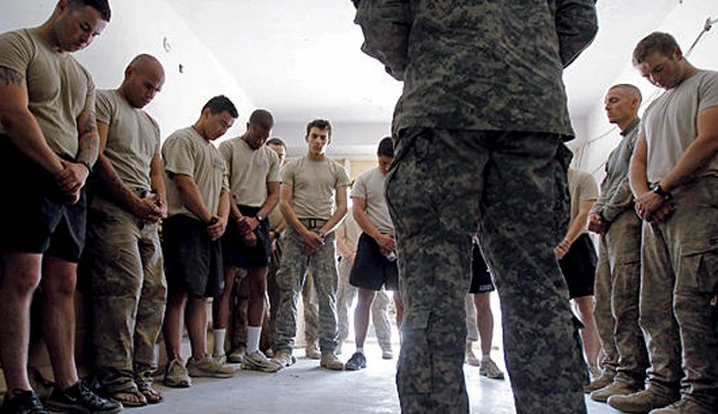 Число жертв скандала с эротическими фото в армии США удвоилось