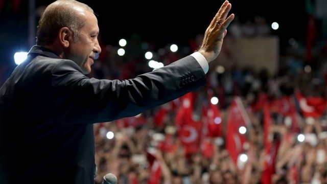 Эрдоган призвал турок завладеть лучшими городами Европы