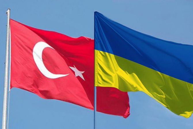 Ուկրաինան և Թուրքիան ստորագրել են ներքին անձնագրերով ճանապարհորդելու մասին համաձայնագիր