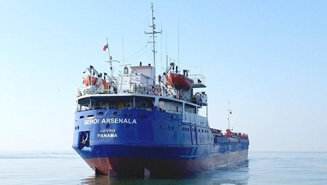 В Черном море потерпел крушение сухогруз “Герои Арсенала”