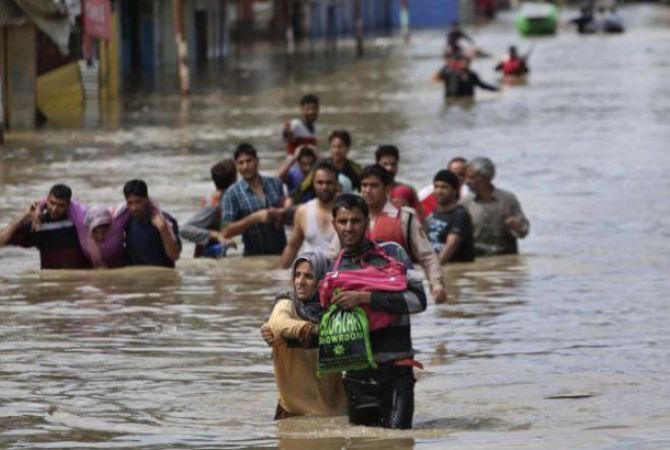 Իրանի հյուսիս-արևմուտքում ջրհեղեղի հետևանքով զոհվել է 35 մարդ