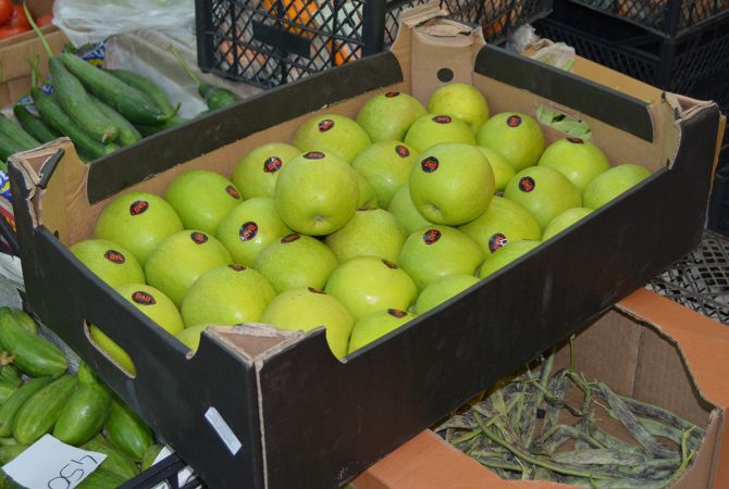Չորս անձի մեղադրանք է առաջադրվել ադրբեջանական խնձորի վաճառքի հետքերով հարուցված քրգործով