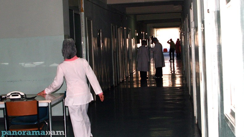 В Центральном госпитале МО Армении скончался военнослужащий-контрактник Нарек Мхитарян: причины смерти пока неизвестны