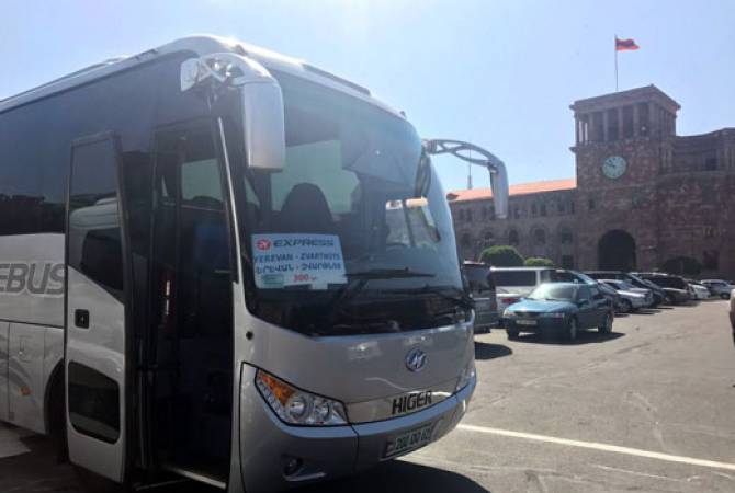 Հանրապետության հրապարակից «Զվարթնոց» օդանավակայան մեկնեց առաջին երթուղային ավտոբուսը