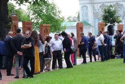 Традиции и современность: в столице Украины открылась выставка «Армянские хачкары»