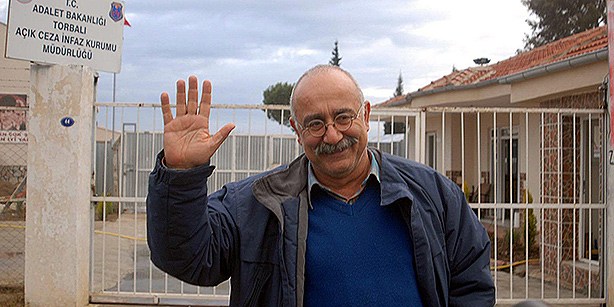 Турецкий писатель Севан Ншанян сбежал из тюрьмы