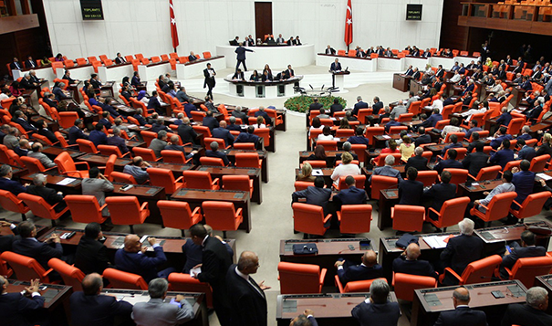 Парламент Турции рассмотрит вопрос армянского кладбища