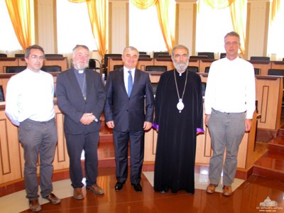 Председатель парламента Арцаха обсудил с делегацией католической церкви Бельгии вопросы двусторонних отношений