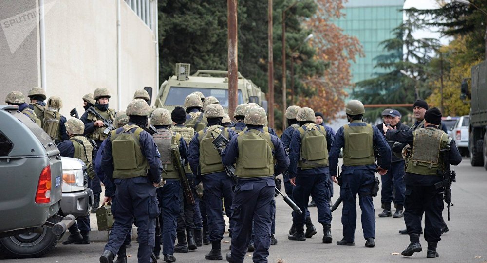 В ходе контртеррористической операции в Тбилиси погиб один и получили ранение трое бойцов спецназа