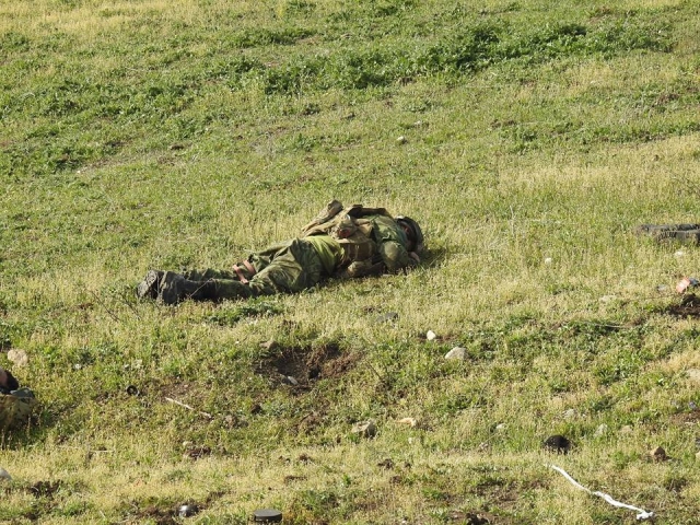 Հայ-ադրբեջանական սահմանի միջդիրքային տարածքում ադրբեջանցի զինծառայողի դիակ է հայտնաբերվել