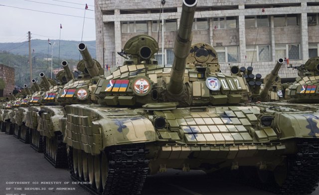 ВС Армении модернизируют 30 танков до уровня Т-72Б4