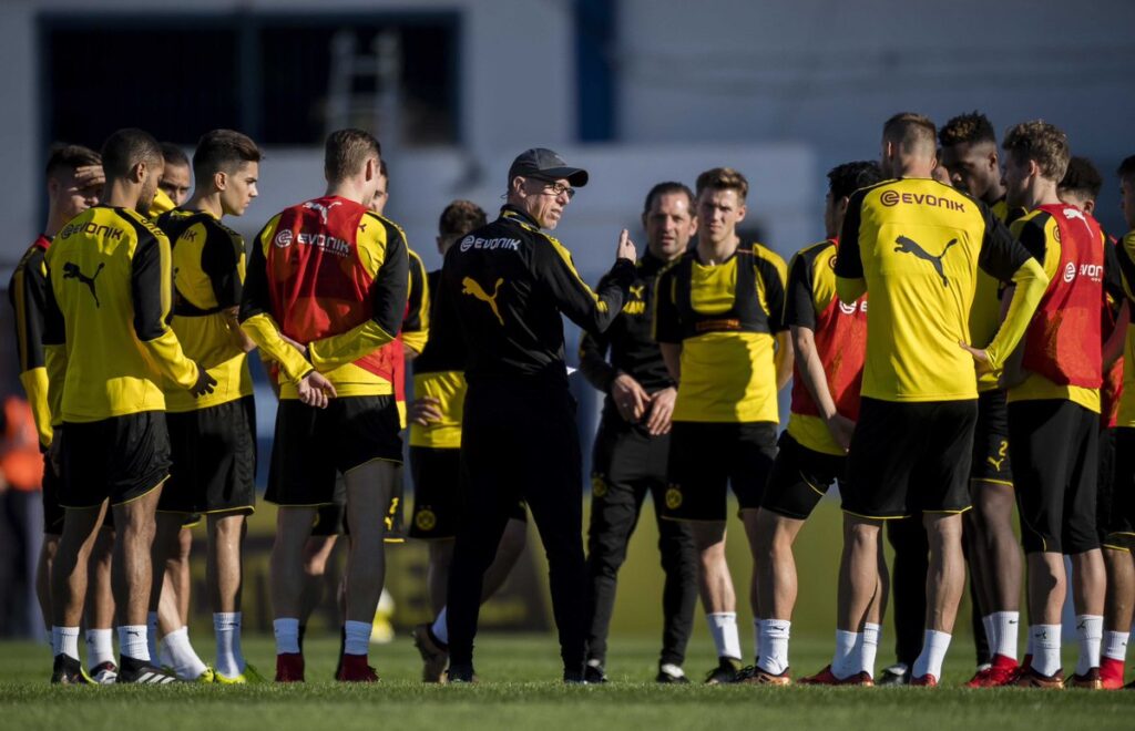 «Բորուսսիայի» 9 ֆուտբոլիստներ Իսպանիայում թունավորվել են