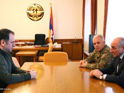 Президент Арцаха и министр обороны Армении обсудили вопросы армейского строительства