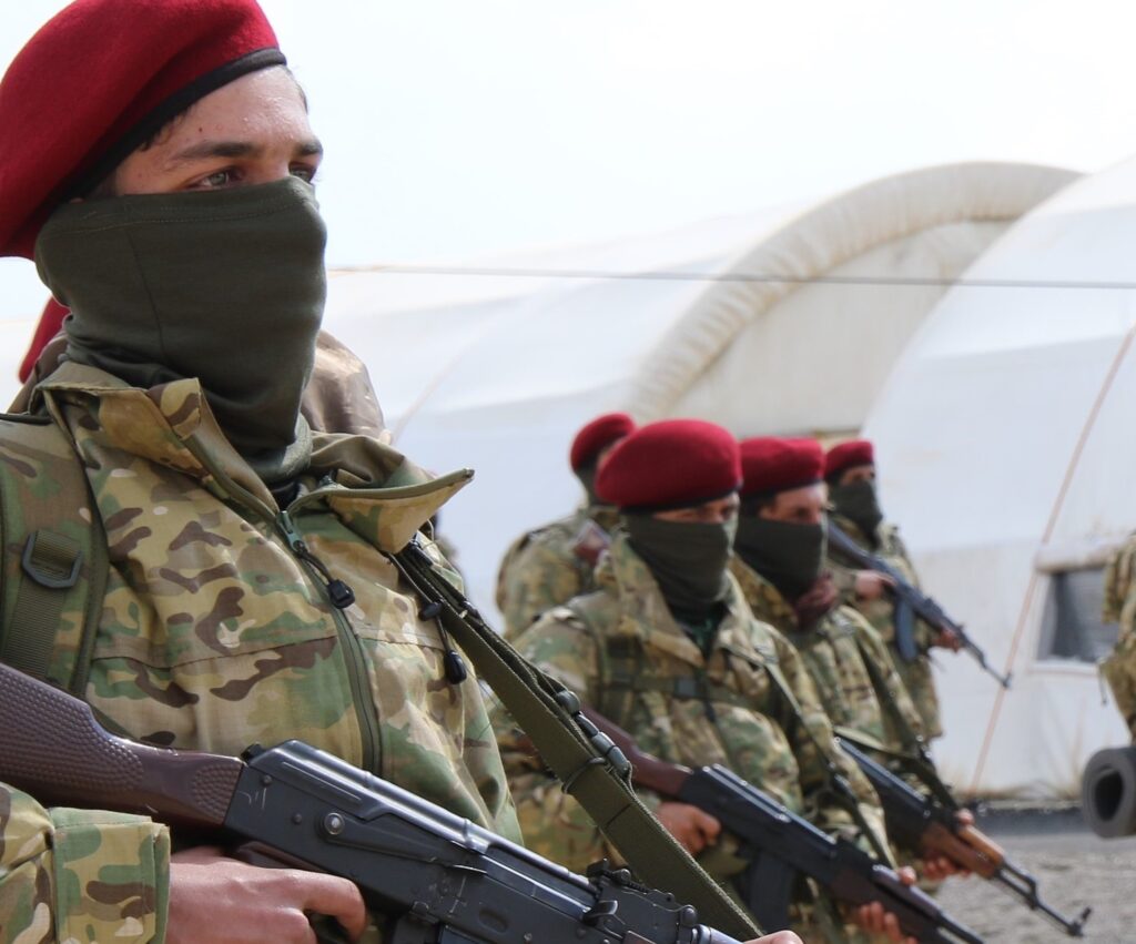 Протурецкие курды будут воевать с соплеменниками в Африне