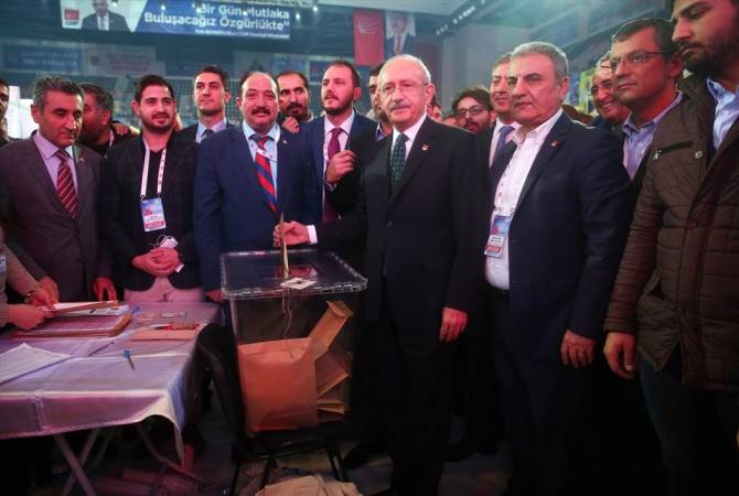 Քըլըչդարօղլուն վերընտրվել է Թուրքիայի քեմալական կուսակցության ղեկավարի պաշտոնում