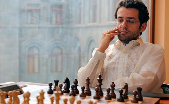 Армянский гроссмейстер Левон Аронян сыграет с россиянином Сергеем Карякиным