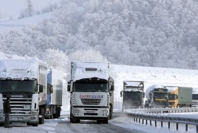 Ստեփանծմինդա-Լարս ավտոճանապարհի ռուսական կողմում կա կուտակված  140 ավտոմեքենա