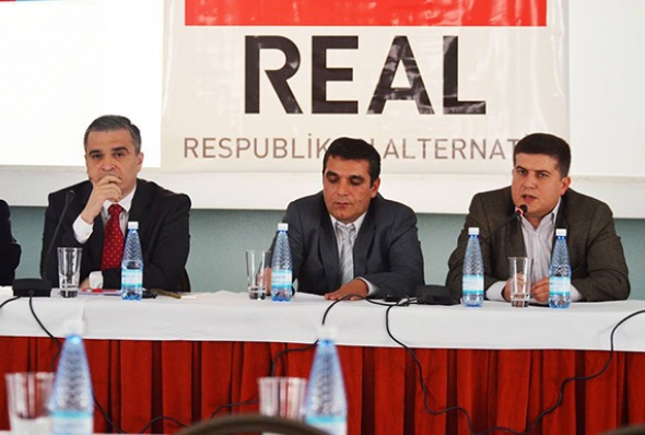 Оппозиционное движение ReAl объявило о создании политической партии в Азербайджане