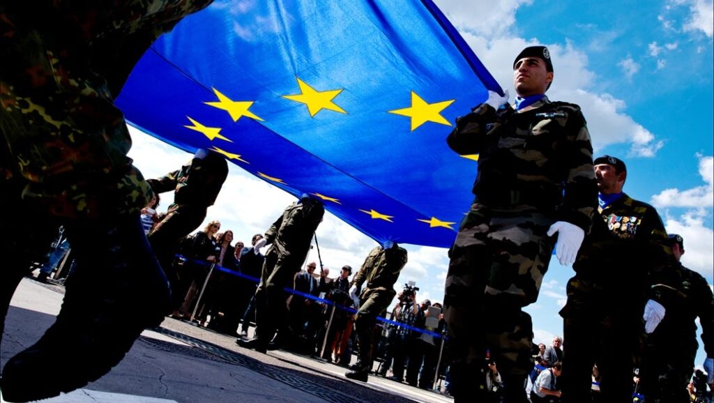 Могерини: ЕС нужна профессиональная армия