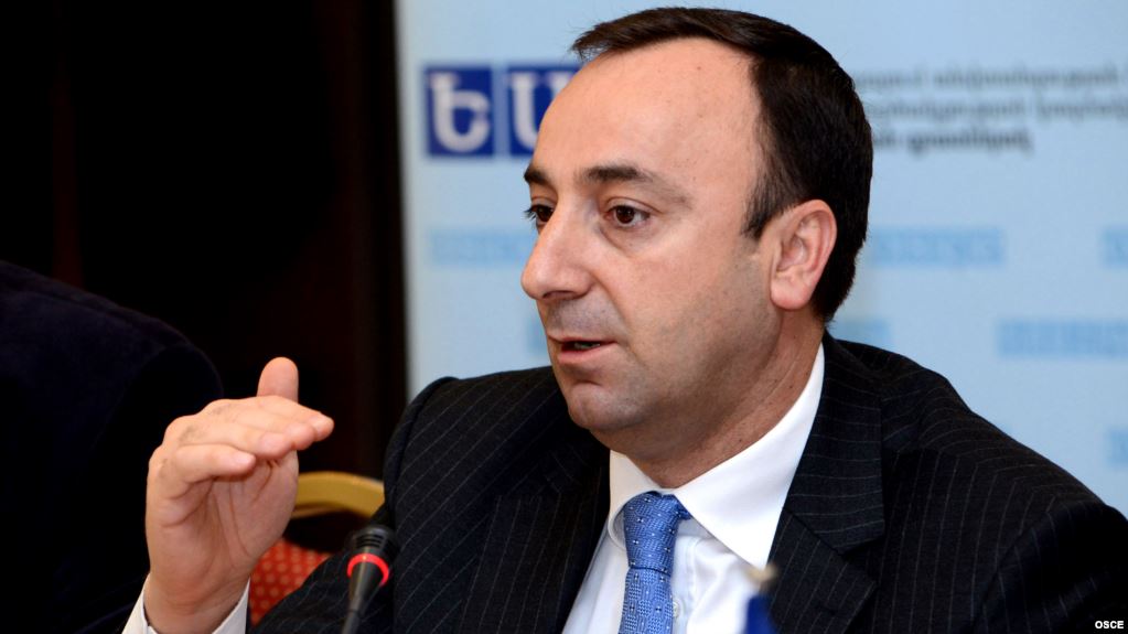 Հրայր Թովմասյանը չի պատրաստվում հրաժարական տալ